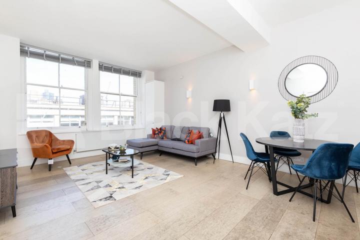  Luxurious apartment within an impressive converted warehouse Tabernacle Street, Old Street